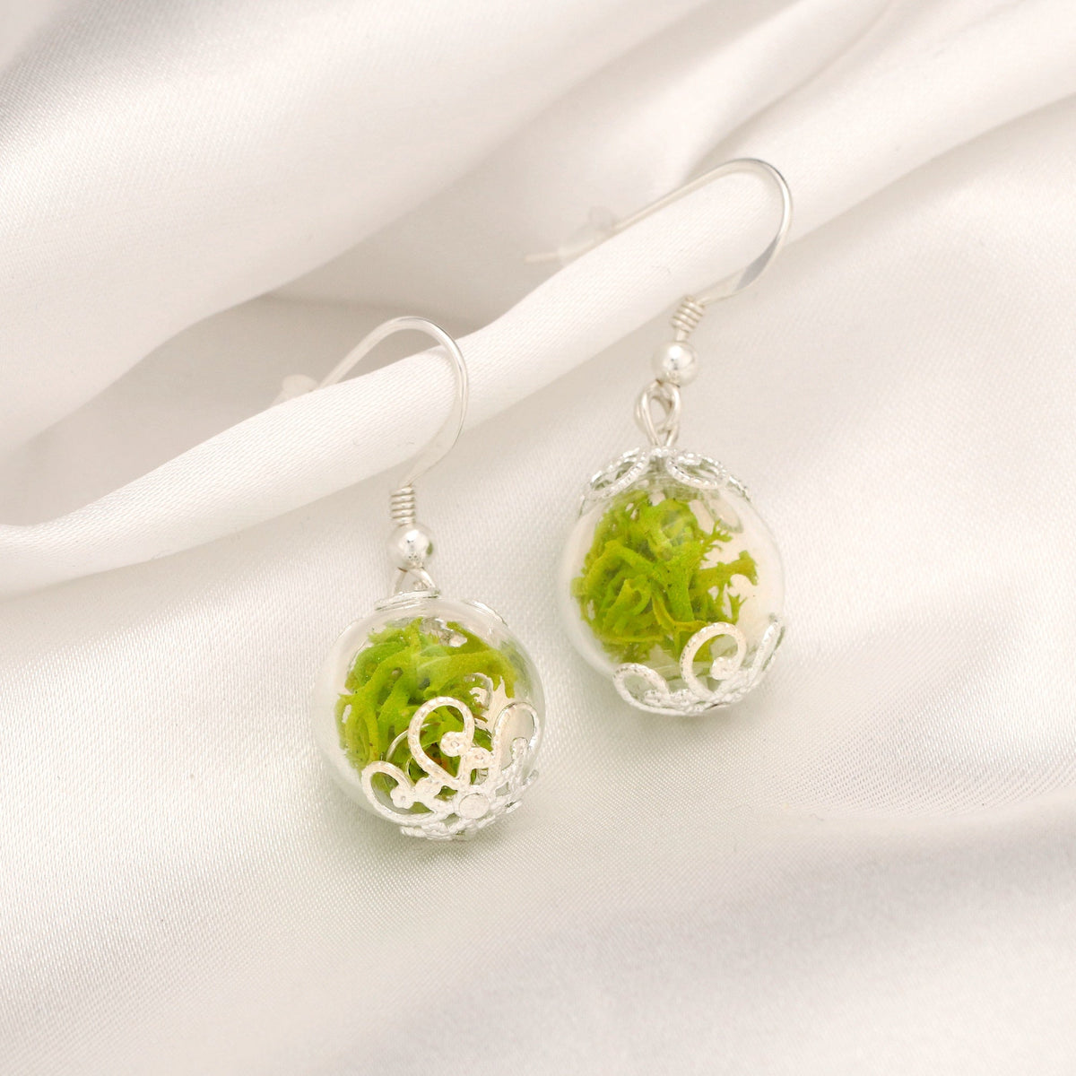 Real Moss Earrings - 925 Sterling Silver Jewelry - Botanical Terrarium Dangle Earrings - OHR925-10