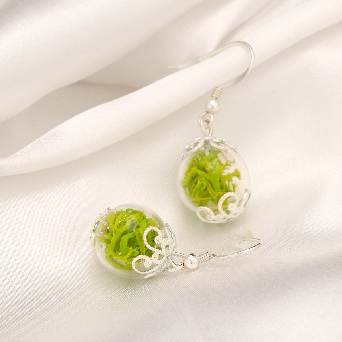 Real Moss Earrings - 925 Sterling Silver Jewelry - Botanical Terrarium Dangle Earrings - OHR925-10
