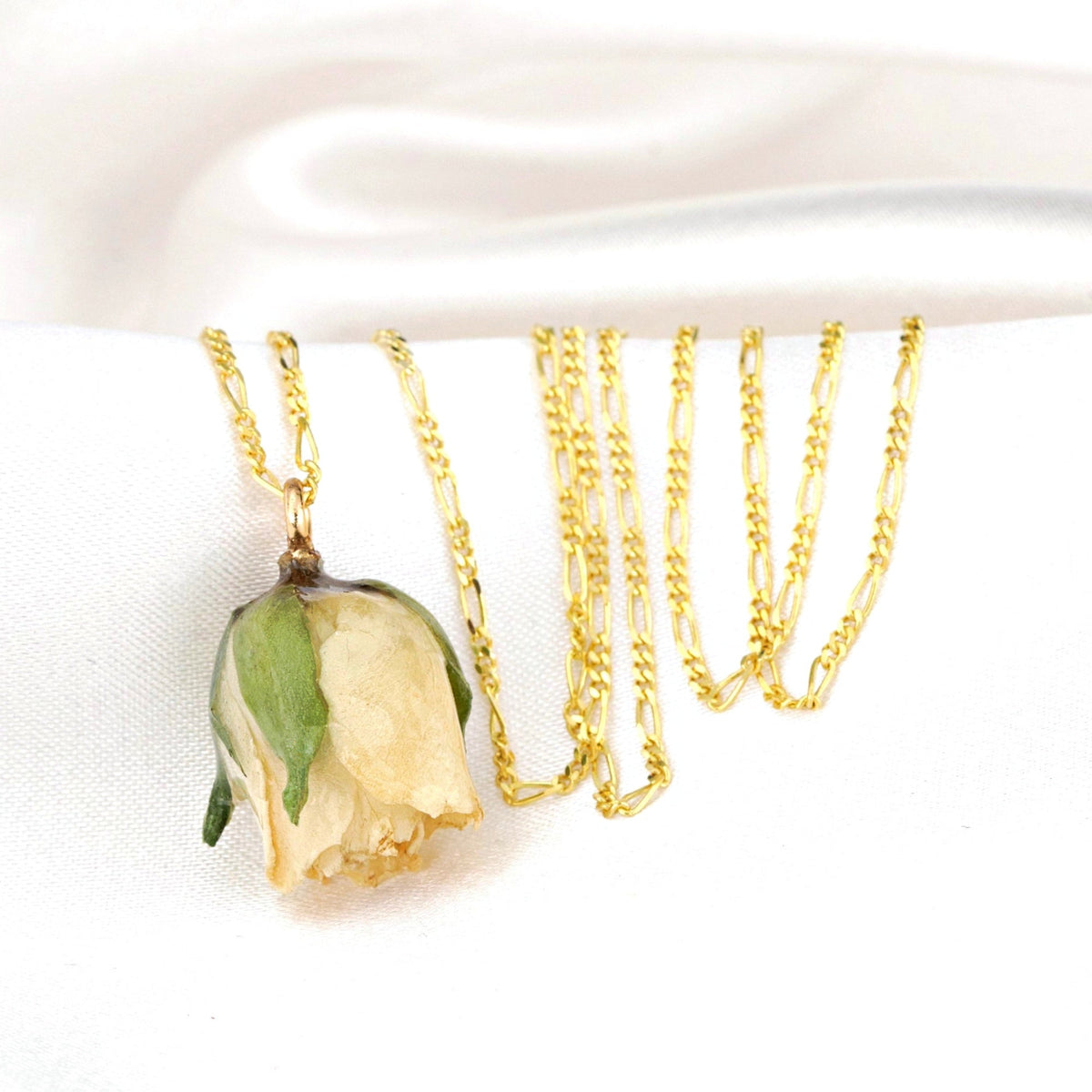 Real Roses Pendant - Cream White - 925 Sterling Gold-Plated Necklace - K925-36
