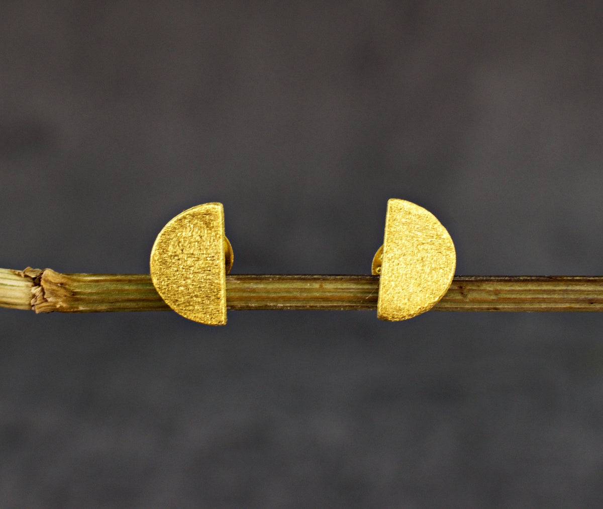 925 Sterling Gold-Plated Mini Crescent Moon Stud Earrings (OHR925-74)
