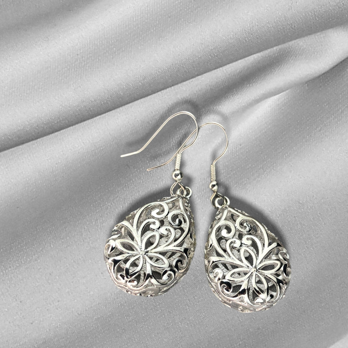1001 Nights Oriental Earrings - Ethnic Folklore Dangle Earrings VINOHR-30