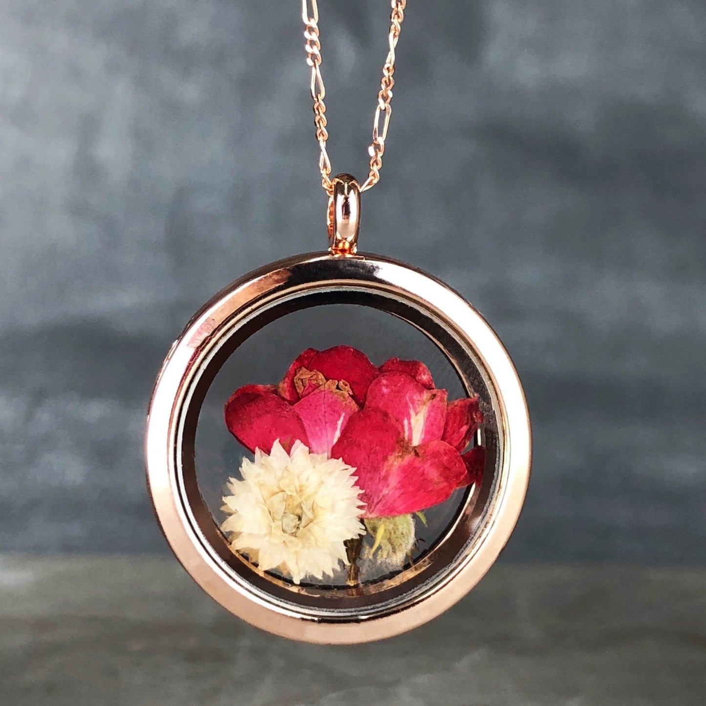 Real Rose and Chrysanthemum 925 Sterling Rosegold Gilded Medaillon Chain