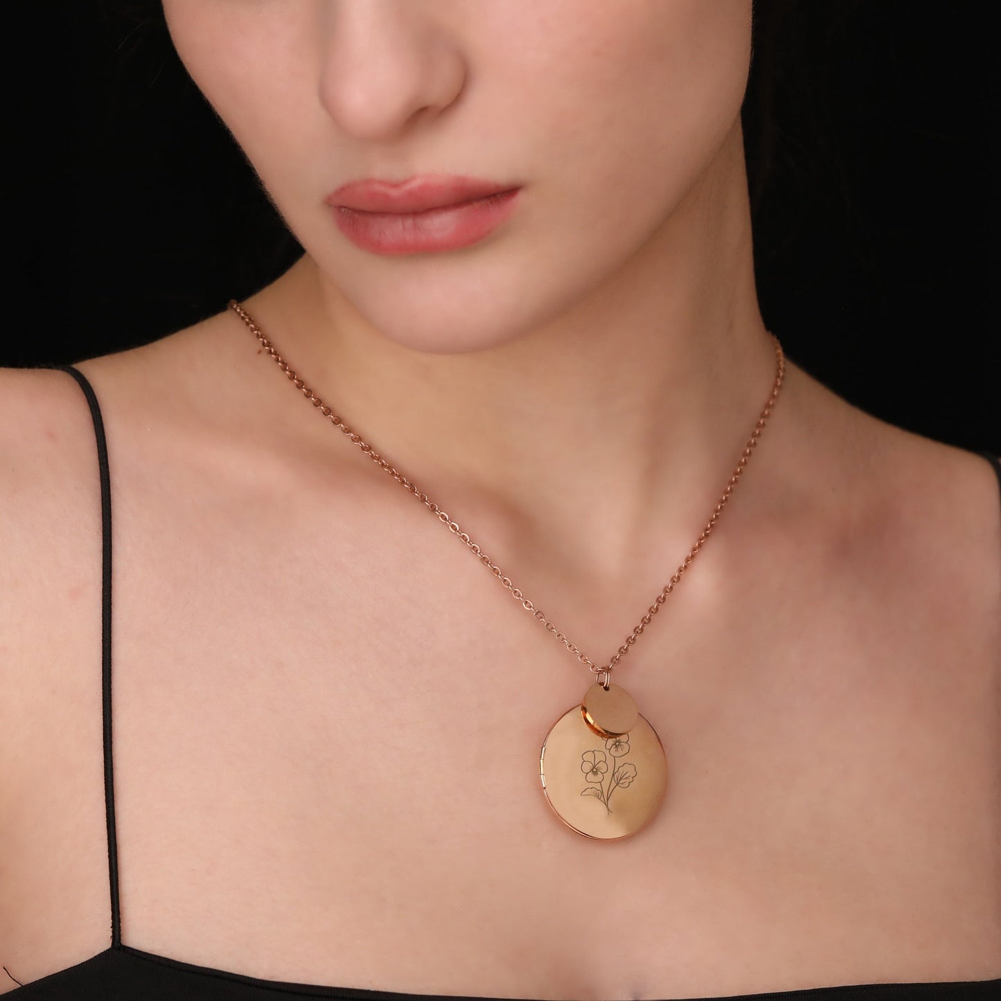 Personalized BIRTH FLOWER Photo Locket Necklace with Photo Service…