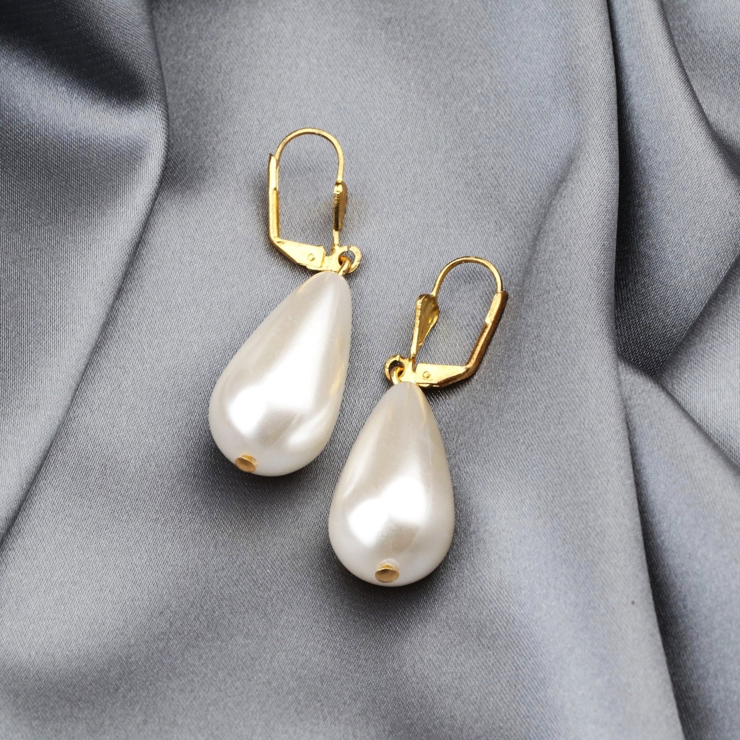 Bridal jewelry beads earrings - classic earrings in vintage style — 99