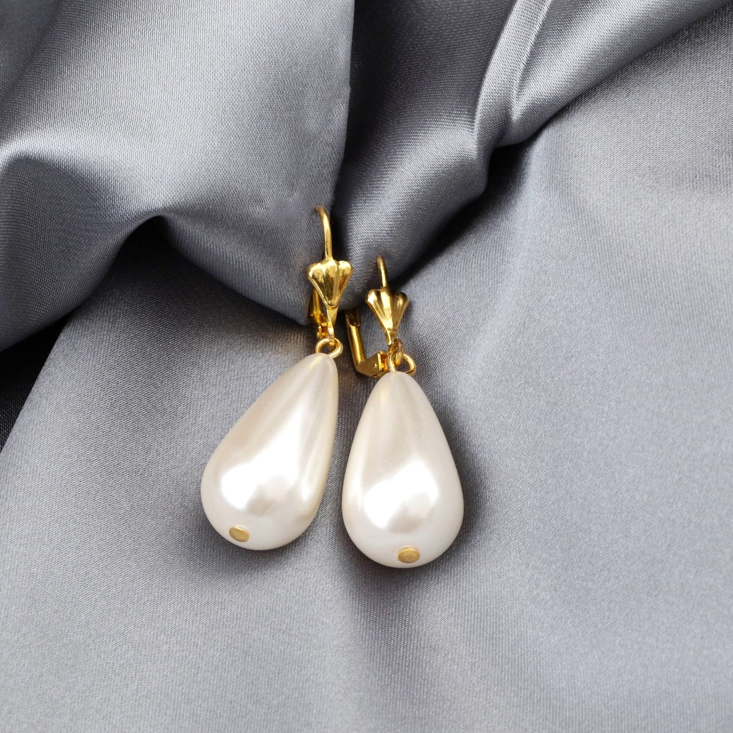 Bridal jewelry beads earrings - classic earrings in vintage style — 99