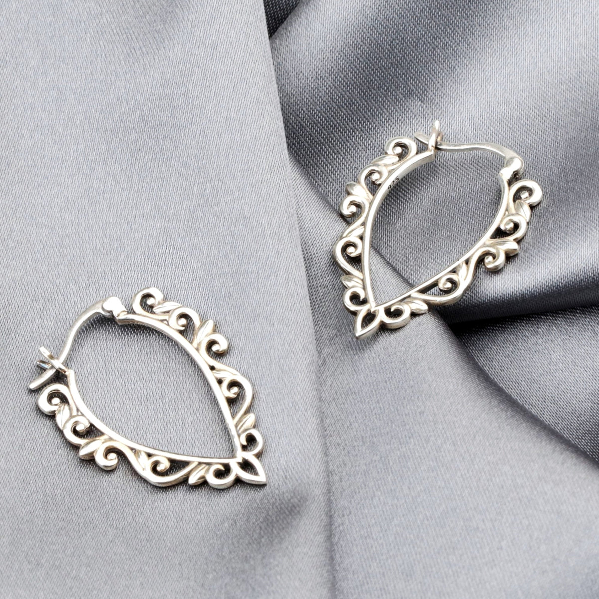 Aura Ornament Earrings - 925 Sterling Silver Oriental Fairytale Dangle Earrings - OHR925-62