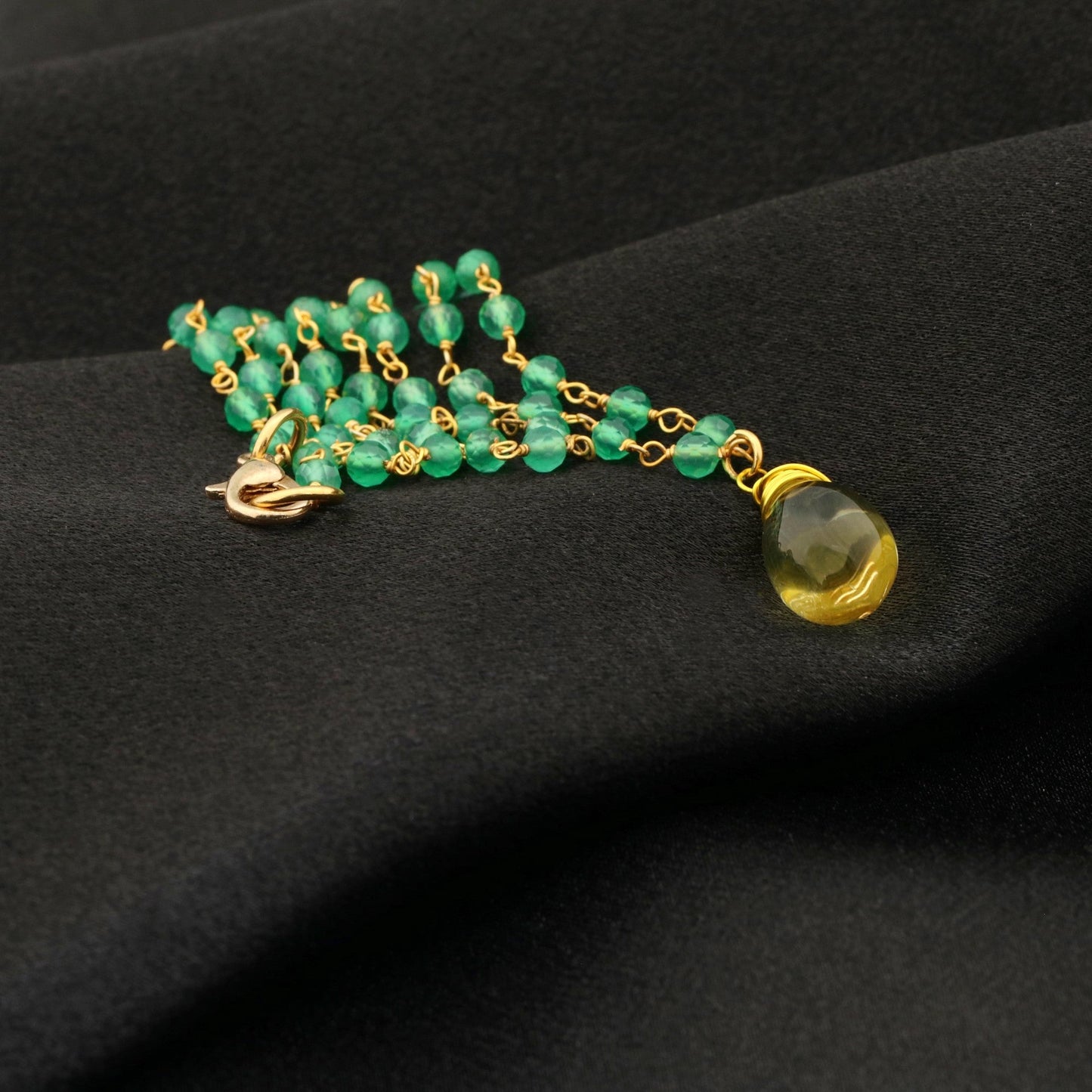 Gemstone necklace with Aventurine and Citrine teardrop pendant - VIK-26