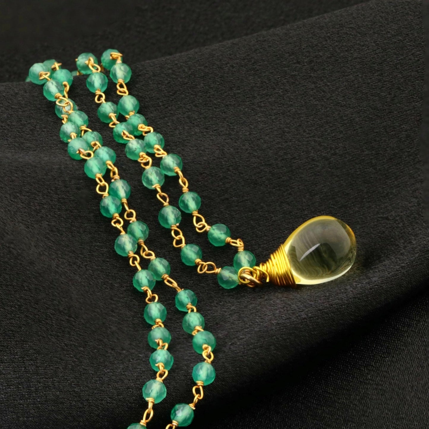 Gemstone necklace with Aventurine and Citrine teardrop pendant - VIK-26