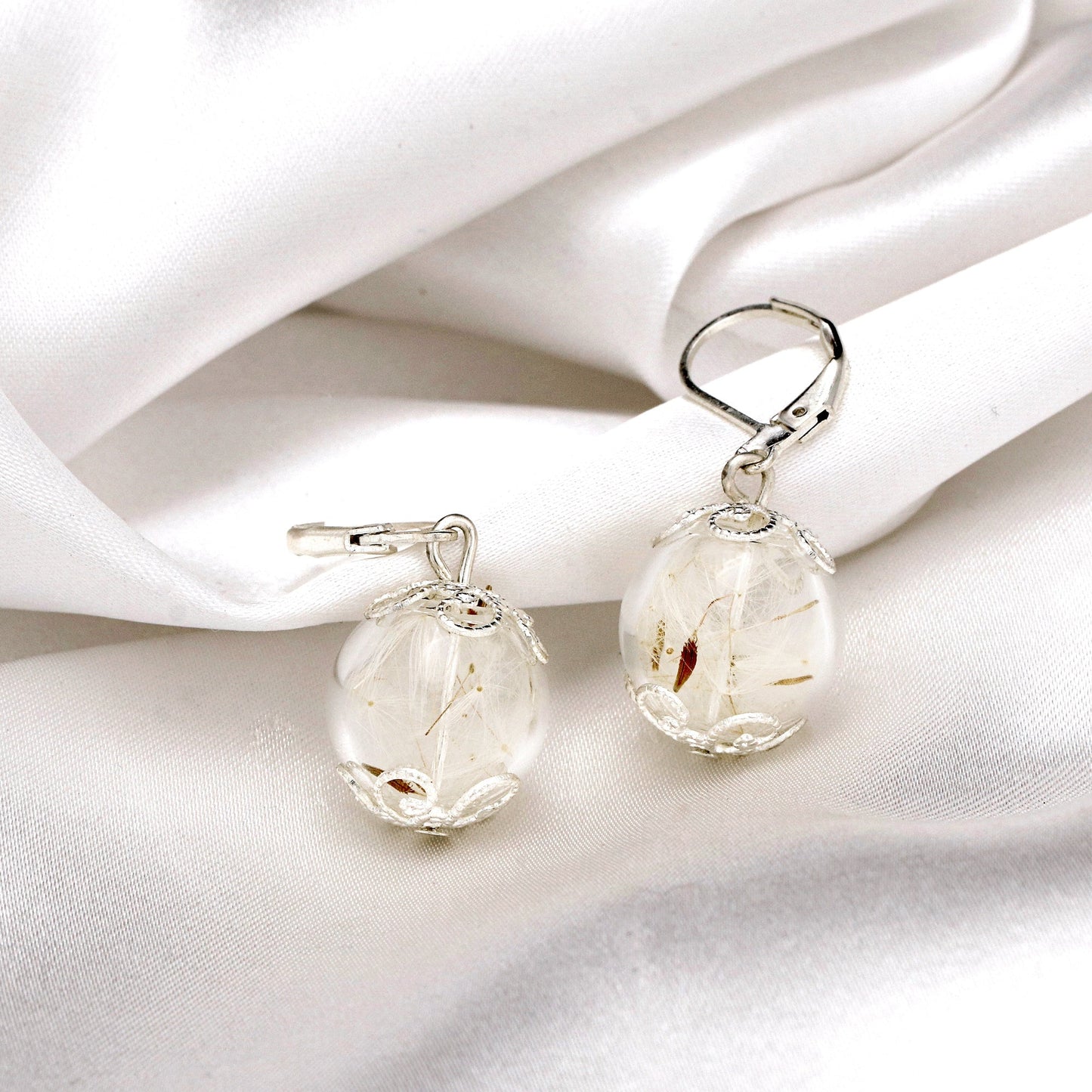 Dandelion Pust Floral Earrings - Elegant Ornament Earrings