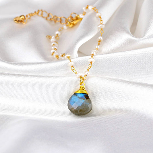 Labradorite & Freshwater Pearl Gemstone Bracelet - RETARM-39