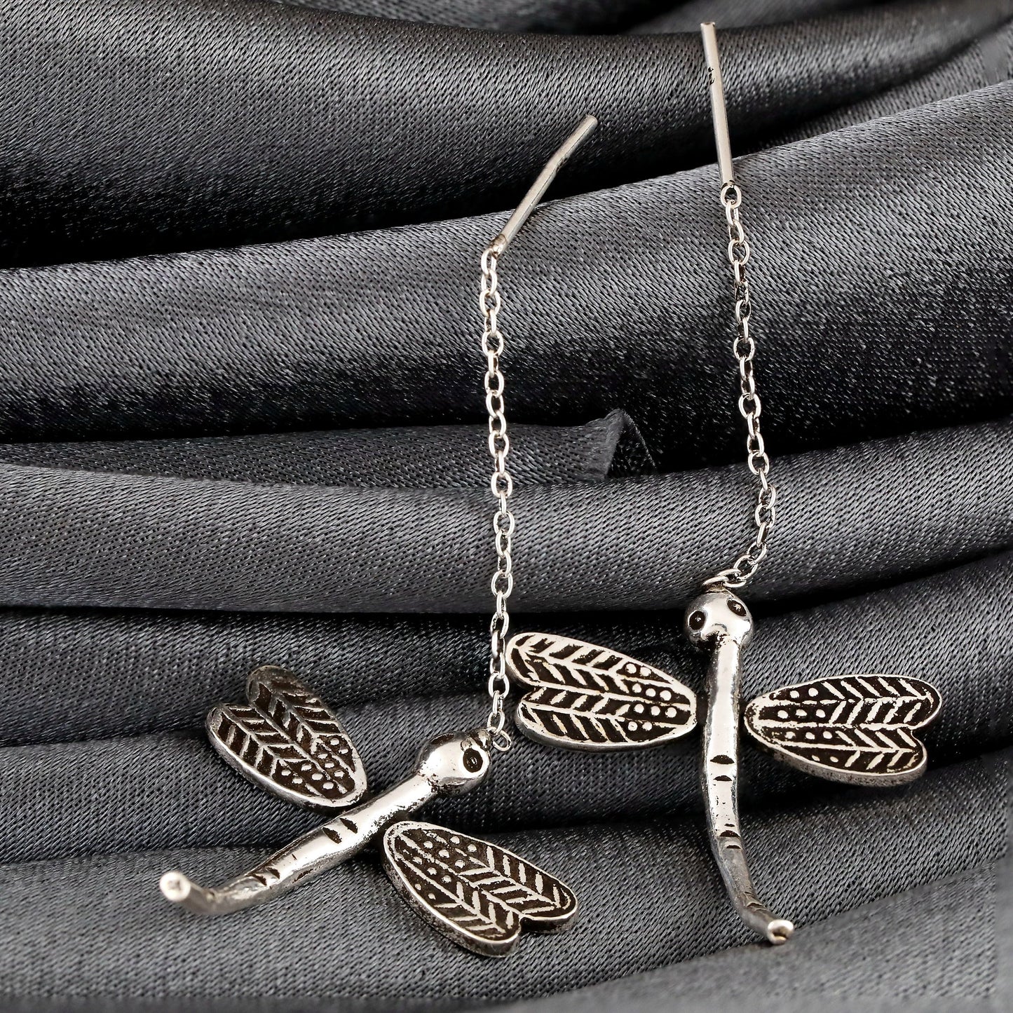 Elegant Dragonfly Drop Earrings in 925 Sterling Silver…