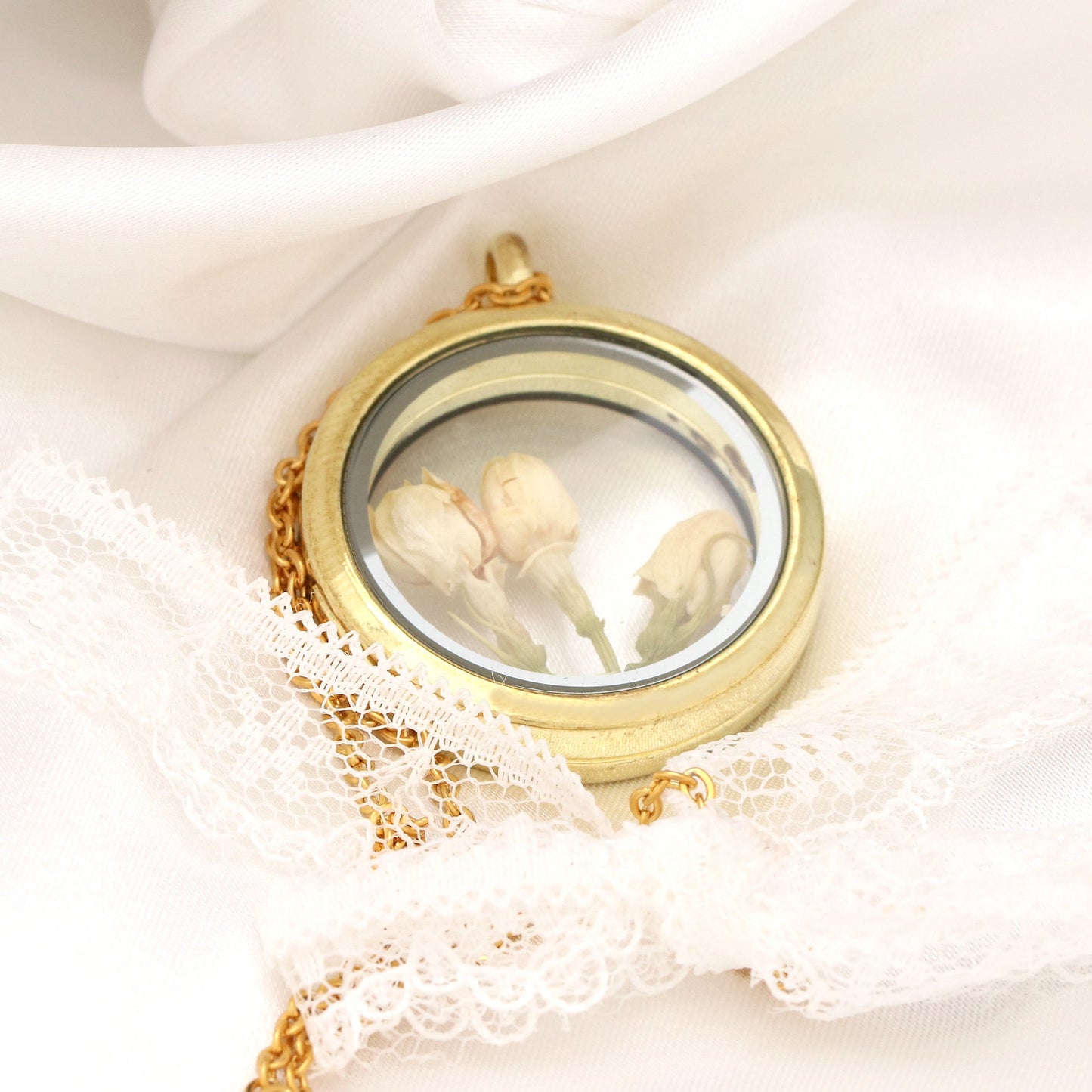 Genuine Yasmine Blossoms Locket Chain