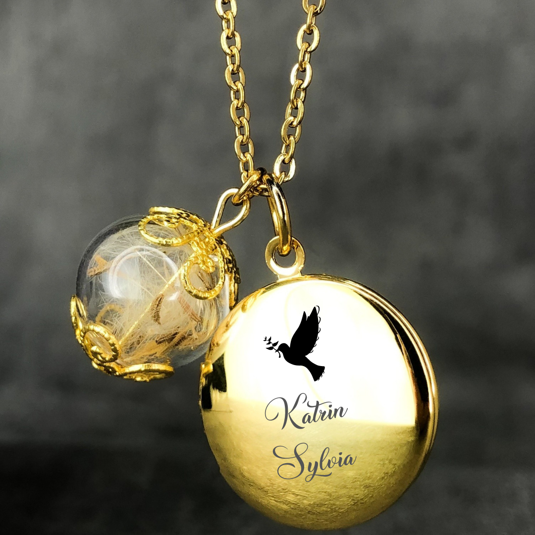 Customizable Dandelion Medaillon Chain with Photoservice - Gold Plated
