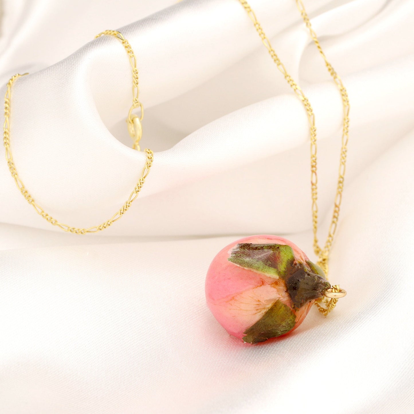 Real Rose Necklace - 925 Sterling Gold Plated Chain Poured with Resin