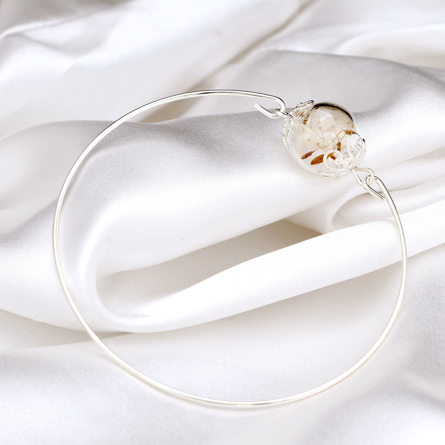 Elegant Pustflumen Seed Bangle - Minimalist Silver Plated Jewelry…