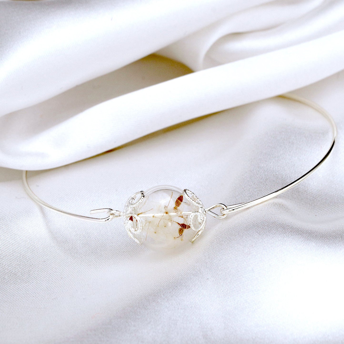 Elegant Pustflumen Seed Bangle - Minimalist Silver Plated Jewelry…