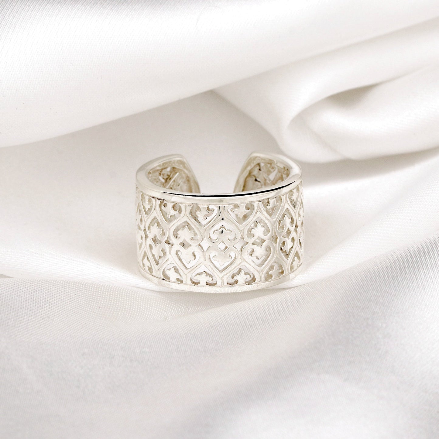 Ornamental 925 Sterling Silver Ring in Orient Style - Size…