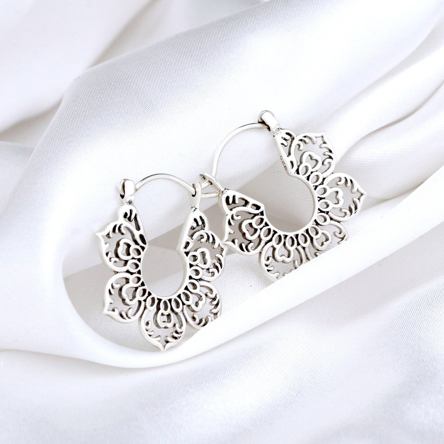 925 silver earrings karma III