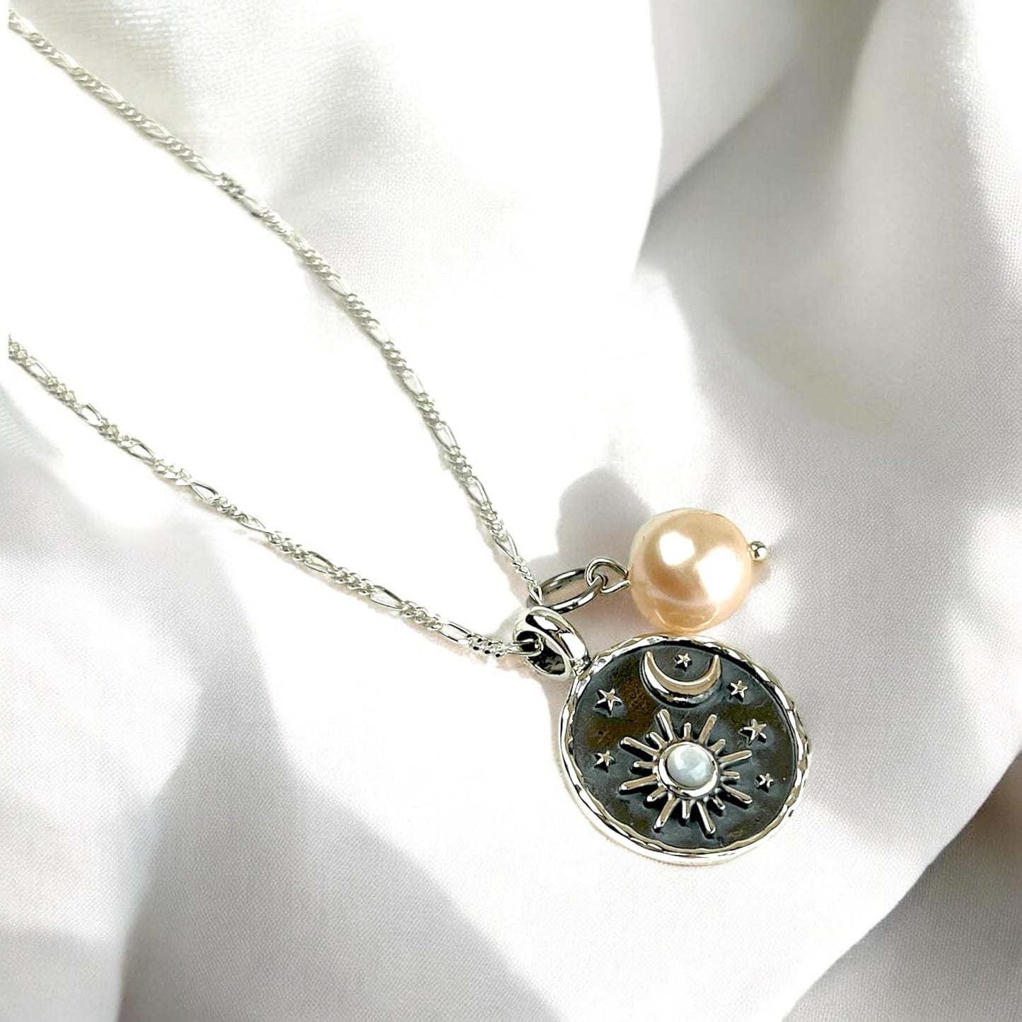 Mystical Moon Necklace in 925 Sterling Silver – with Mother-of-Pearl…