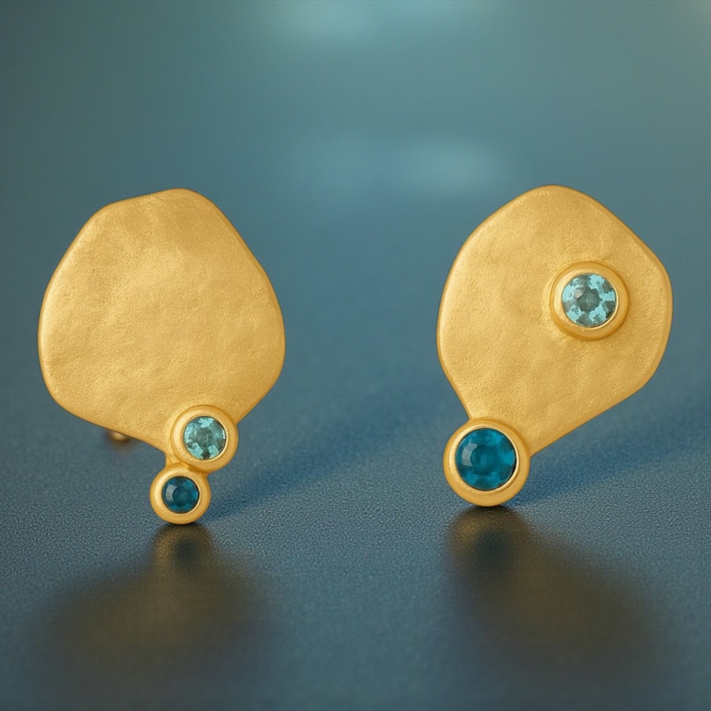 Stud earrings 925 Sterling Silver 18K gold plated with Aqua Topaz…