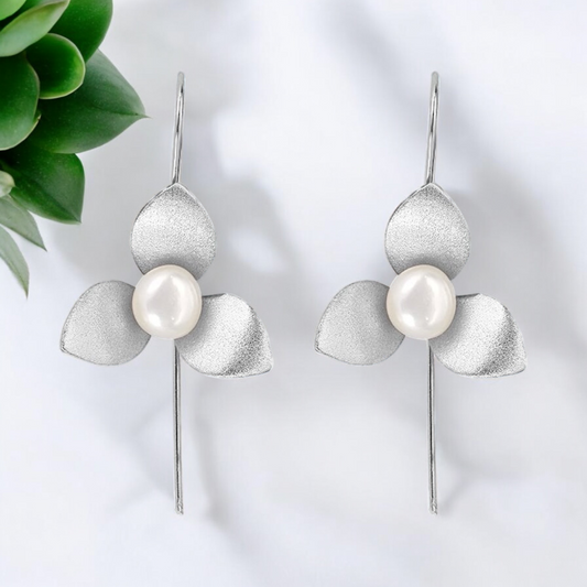 925 Sterling Silver Orchid Pearl Earrings