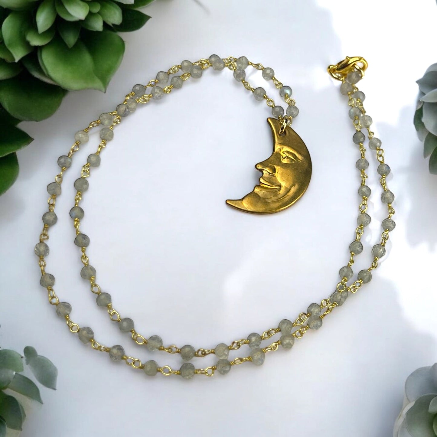 Vintage Labradorite Gemstone Necklace with Moon Pendant from the 70s…