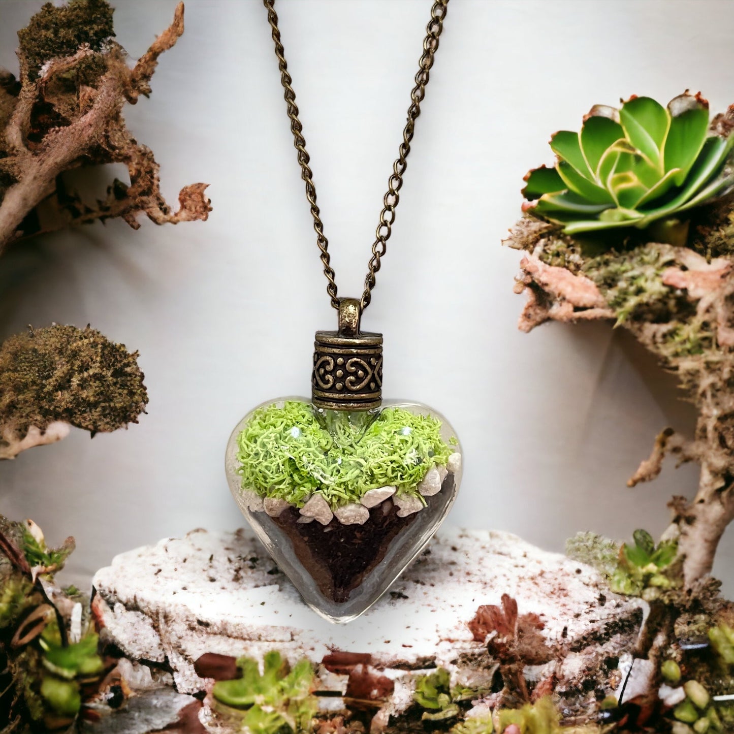 Vintage Terrarium Necklace with Moss, Pebbles, and Soil - Unique…