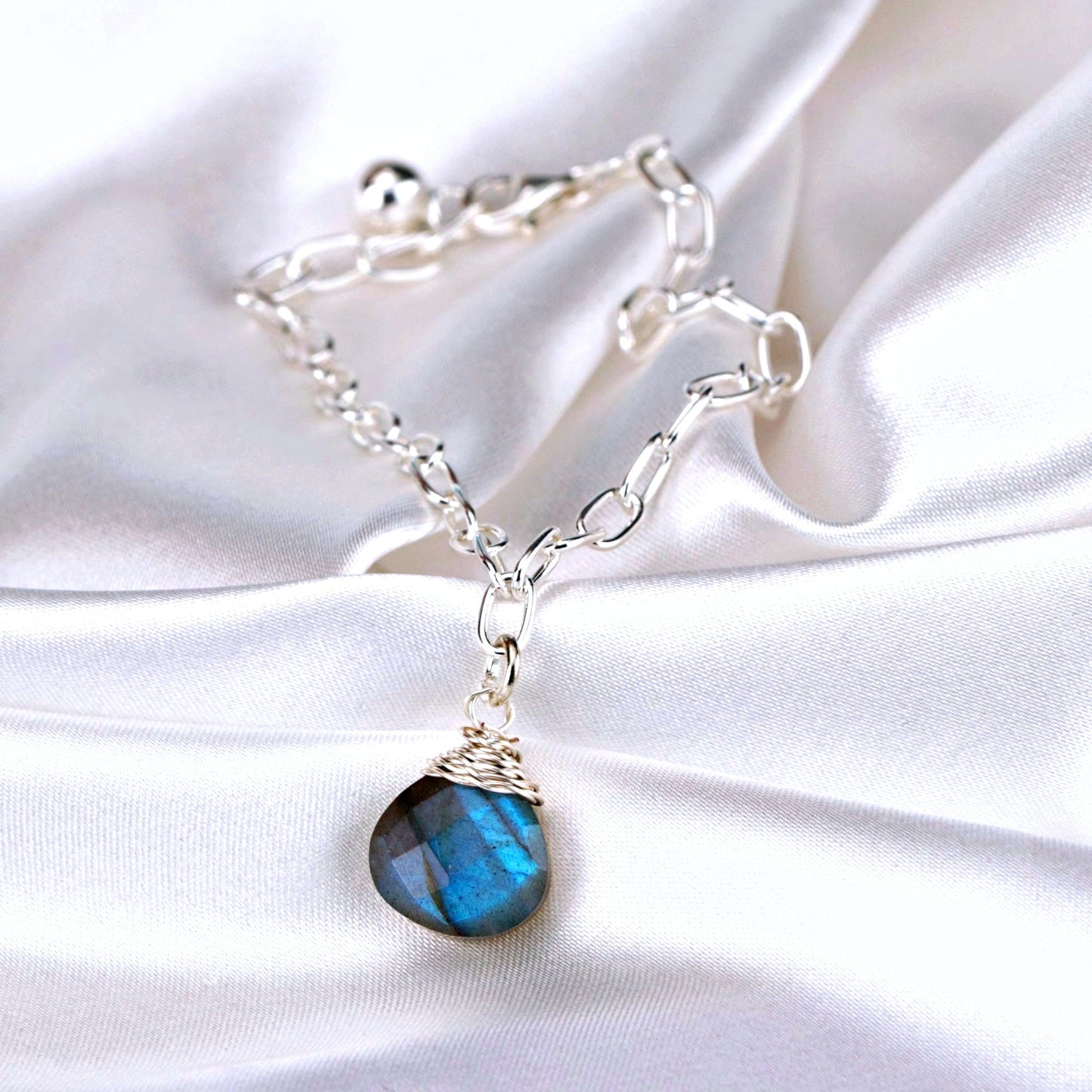 Labradorite Gemstone Bracelet - 925 Sterling Silver Meditation…