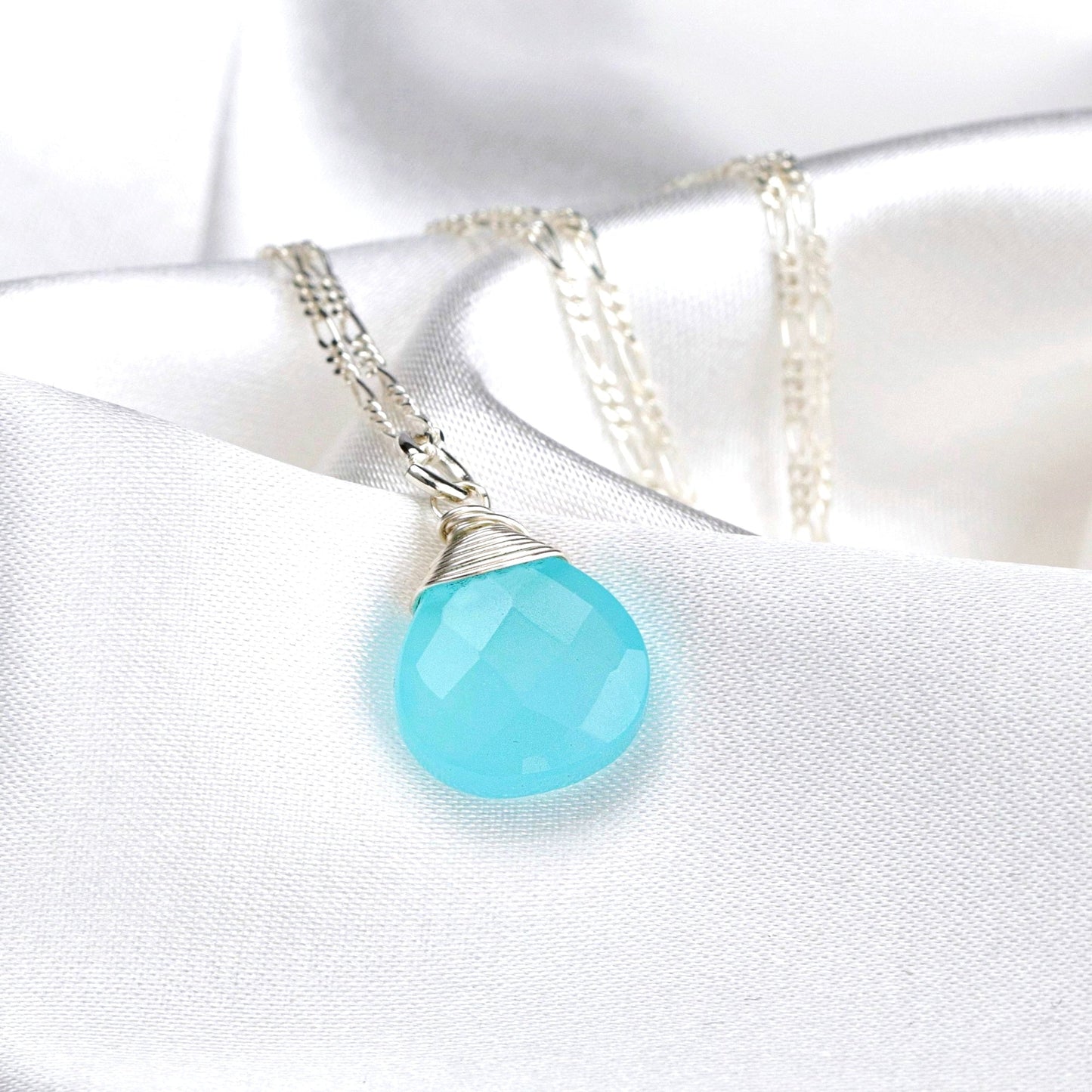 Chalcedon Drop Silver Chain - 925 Sterling Silver Blue Crystal Gem…