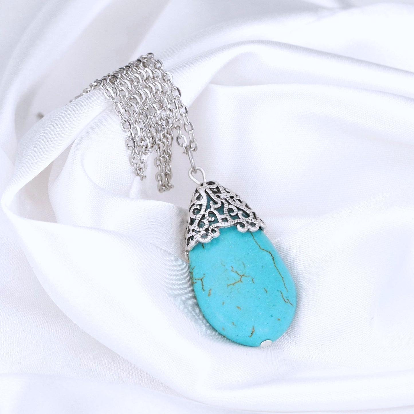 Turquoise Howlite Chain with Ornaments