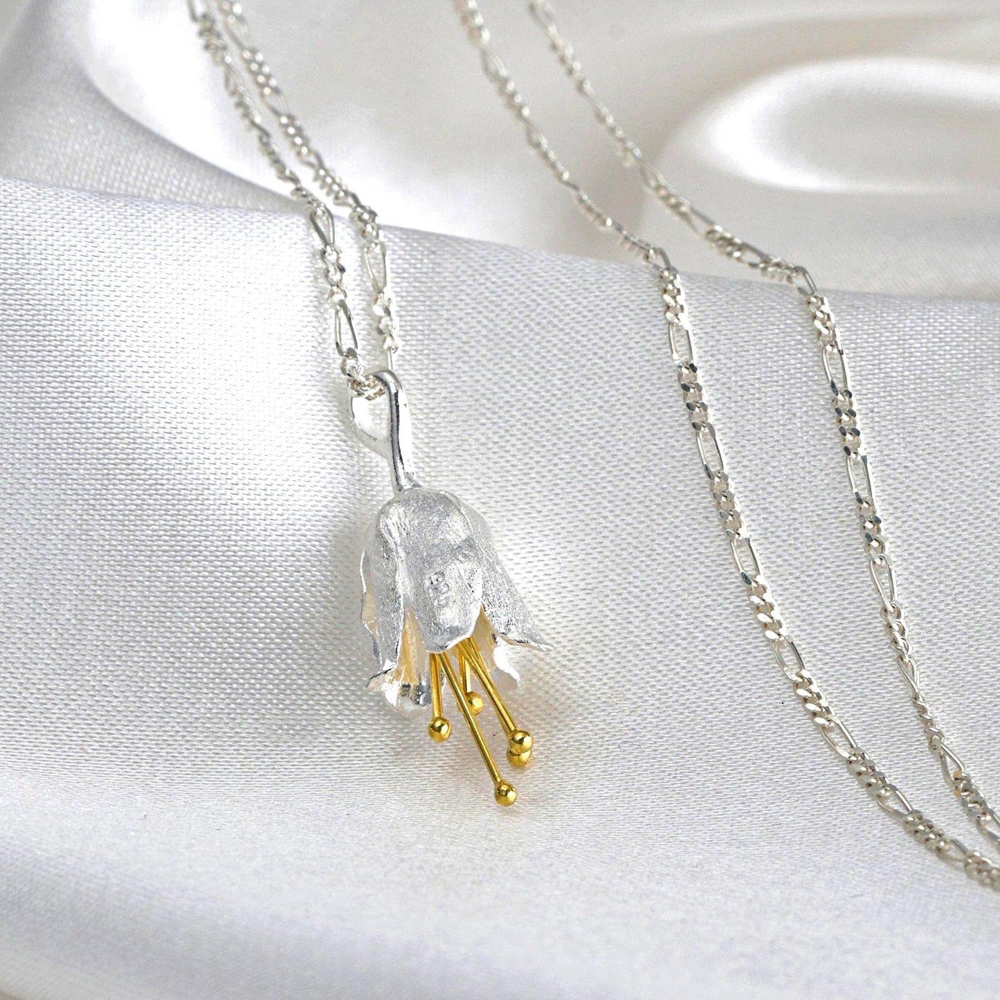 Belly Flowers Chain - 925 Silver Chain Golden Floral Pendant…