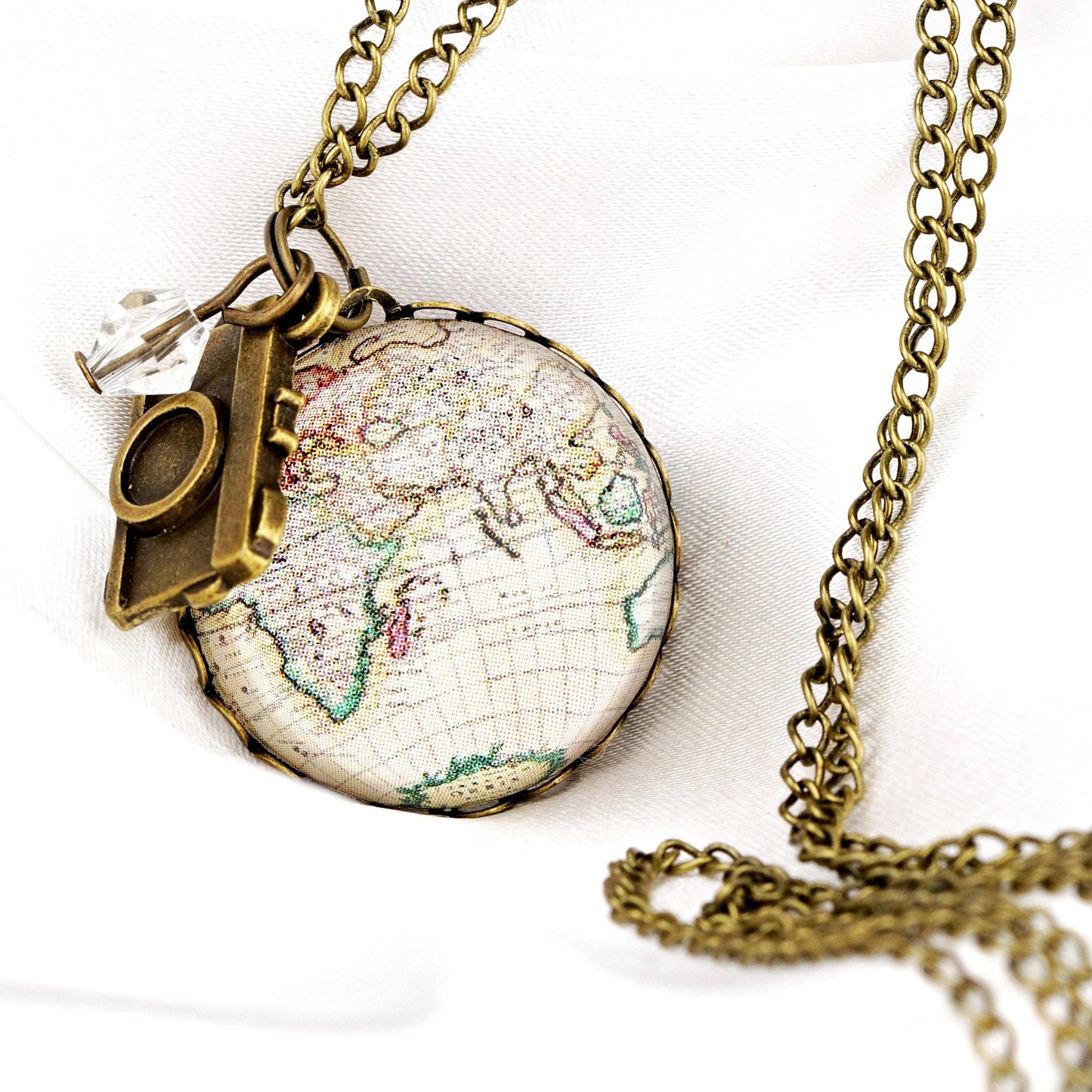 World Map Globe Pendant Chain Vintage Style - Globetrotter Jewelry