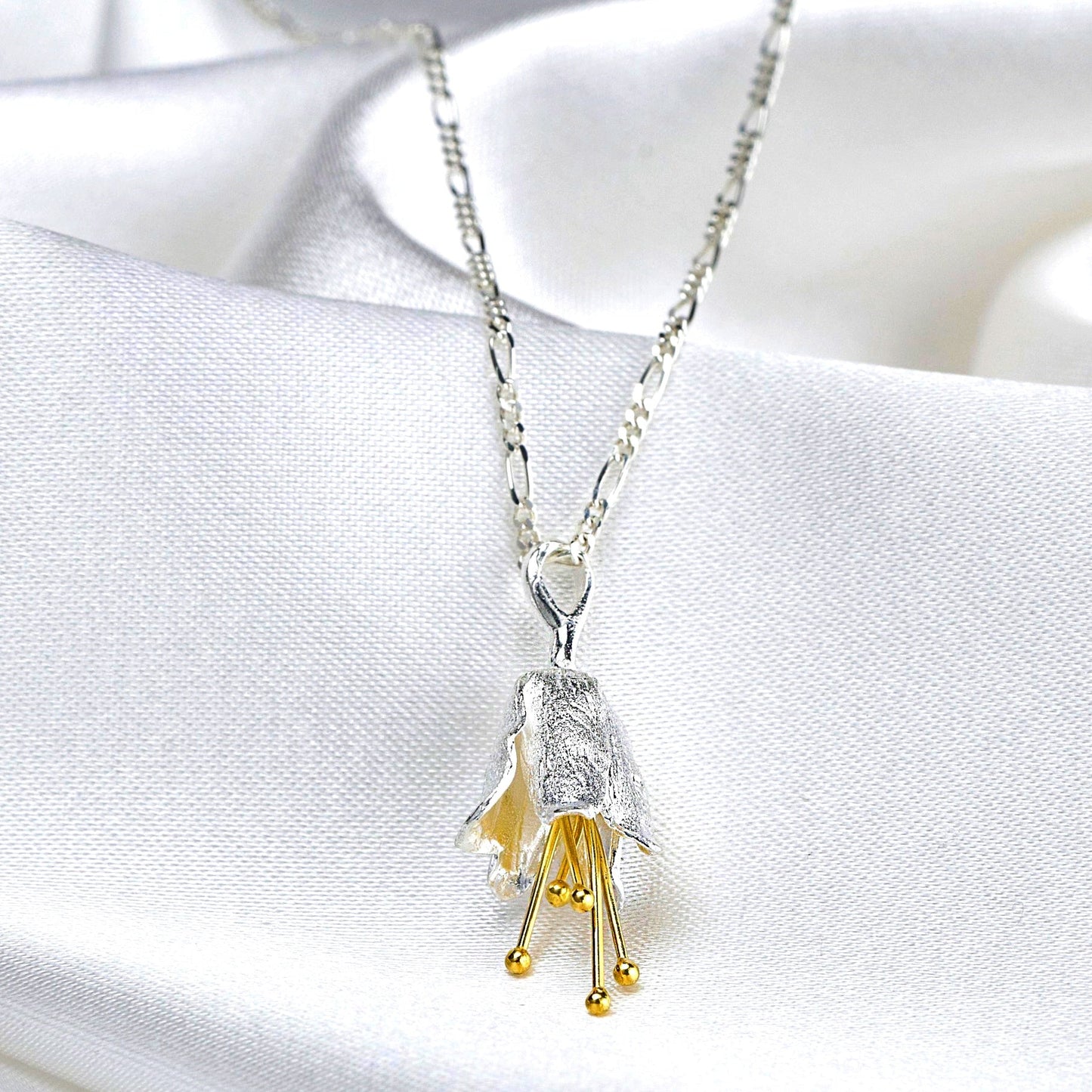 Belly Flowers Chain - 925 Silver Chain Golden Floral Pendant…