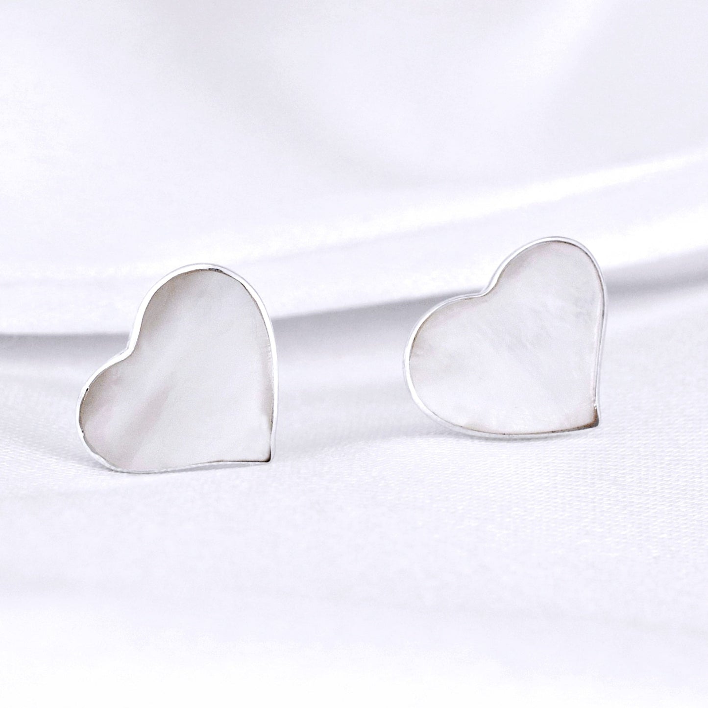 Heart-shaped mother of pearl earrings made of 925 sterling silver — 94