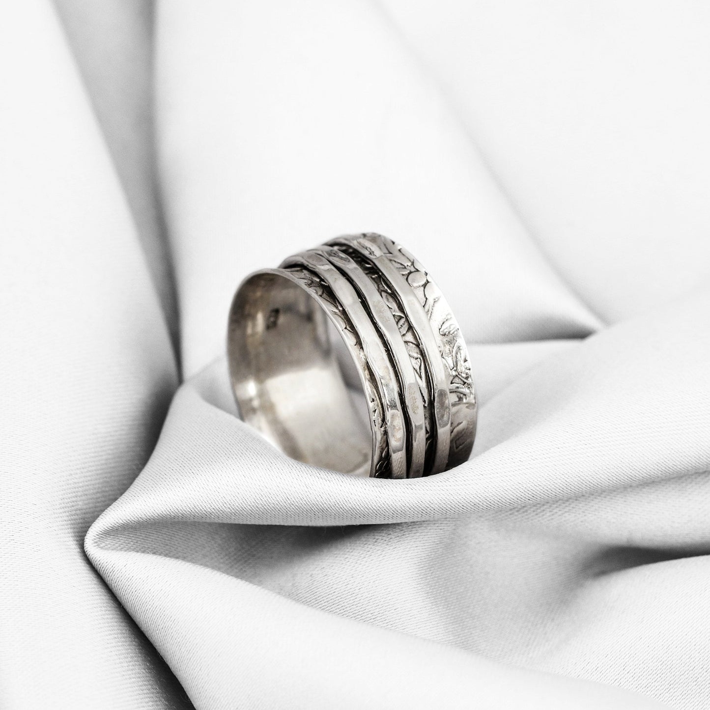 925 Sterling Silver Spinner / Meditation Ring