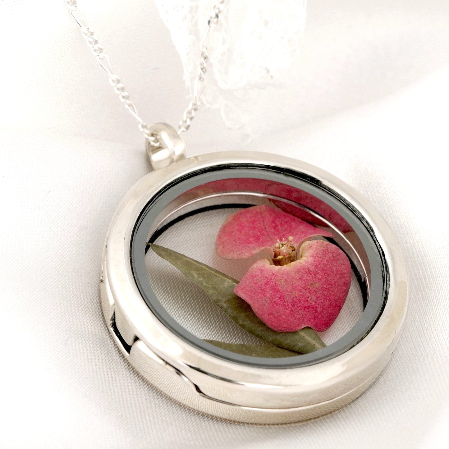 Christ Thorn Green Leaf Glass Locket Amulet Chain - 925 Sterling…