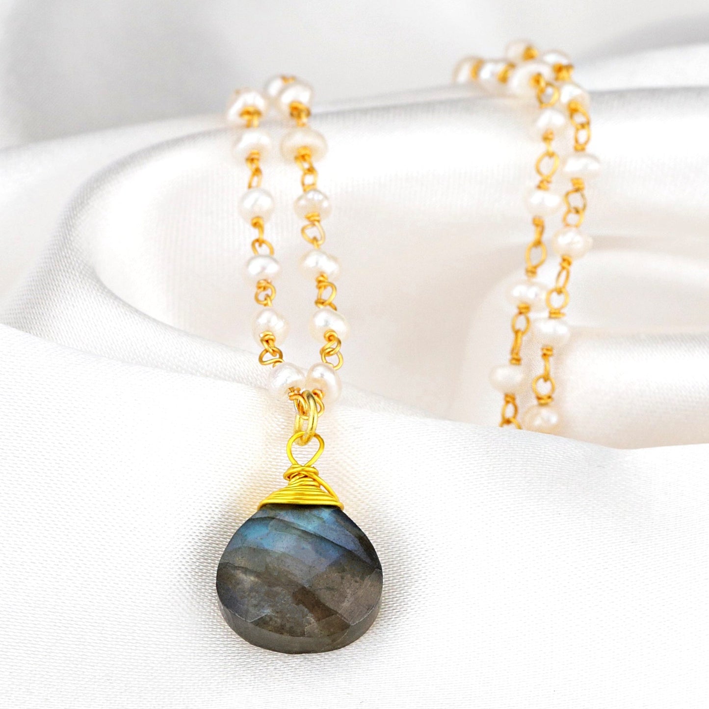 Labradorite & Freshwater Pearl Gemstone Drop Pendant Necklace Gold