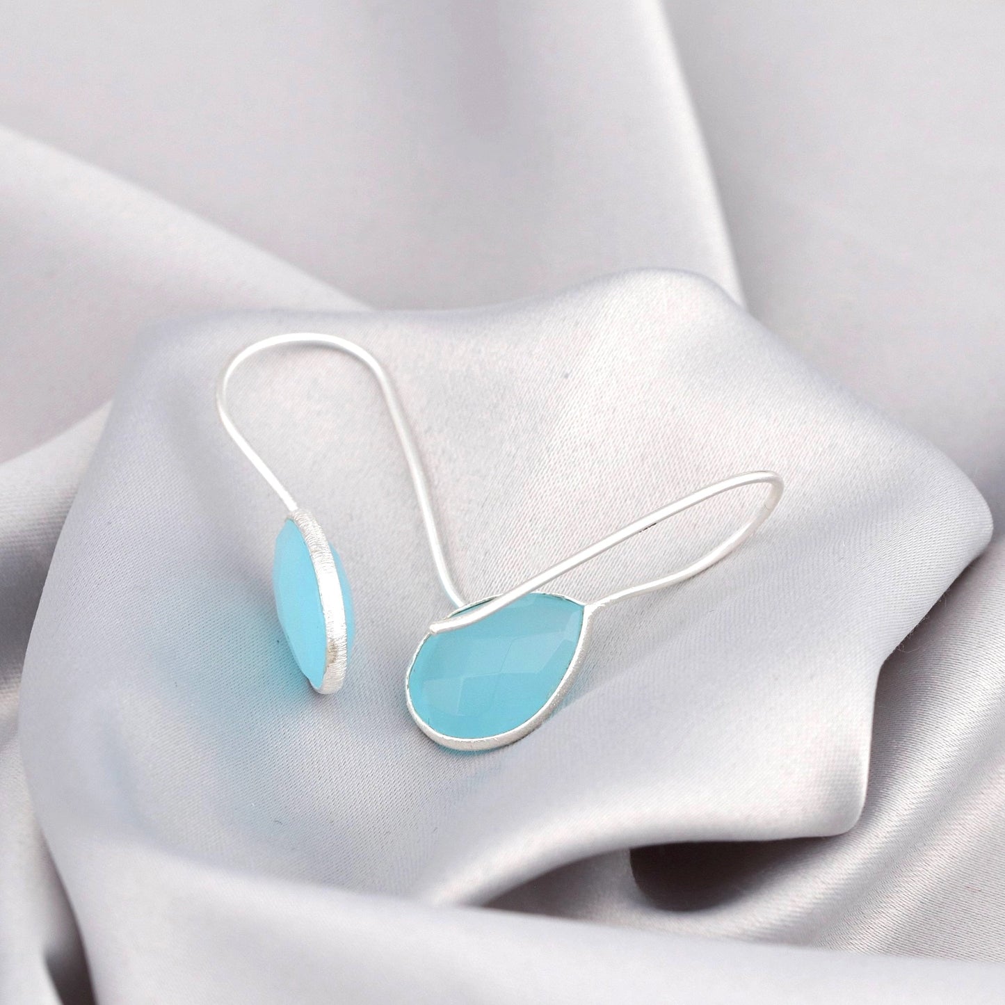 Aquamarine Earrings - 925 Sterling Silver Luxurious Gemstone Earrings