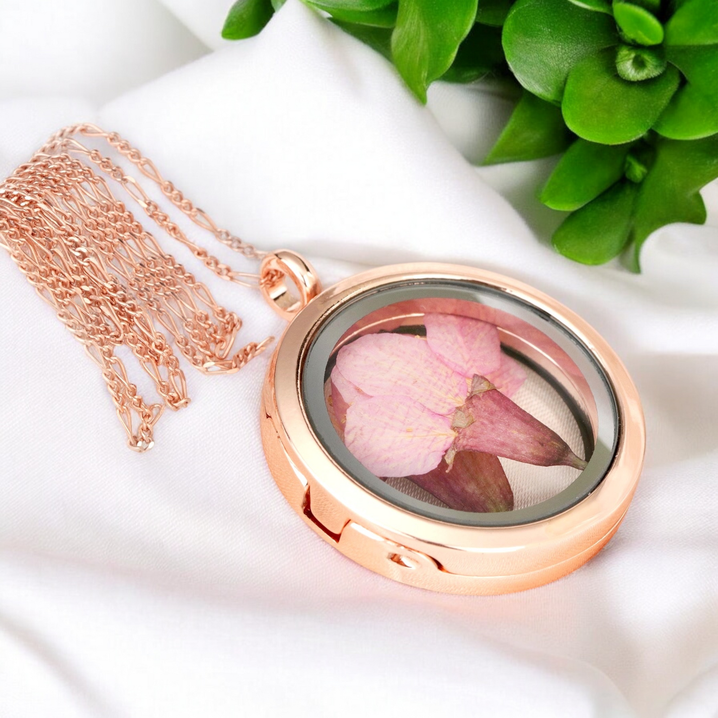 Japanese sakura medallion - 925 sterling rosegold gold plated chain…