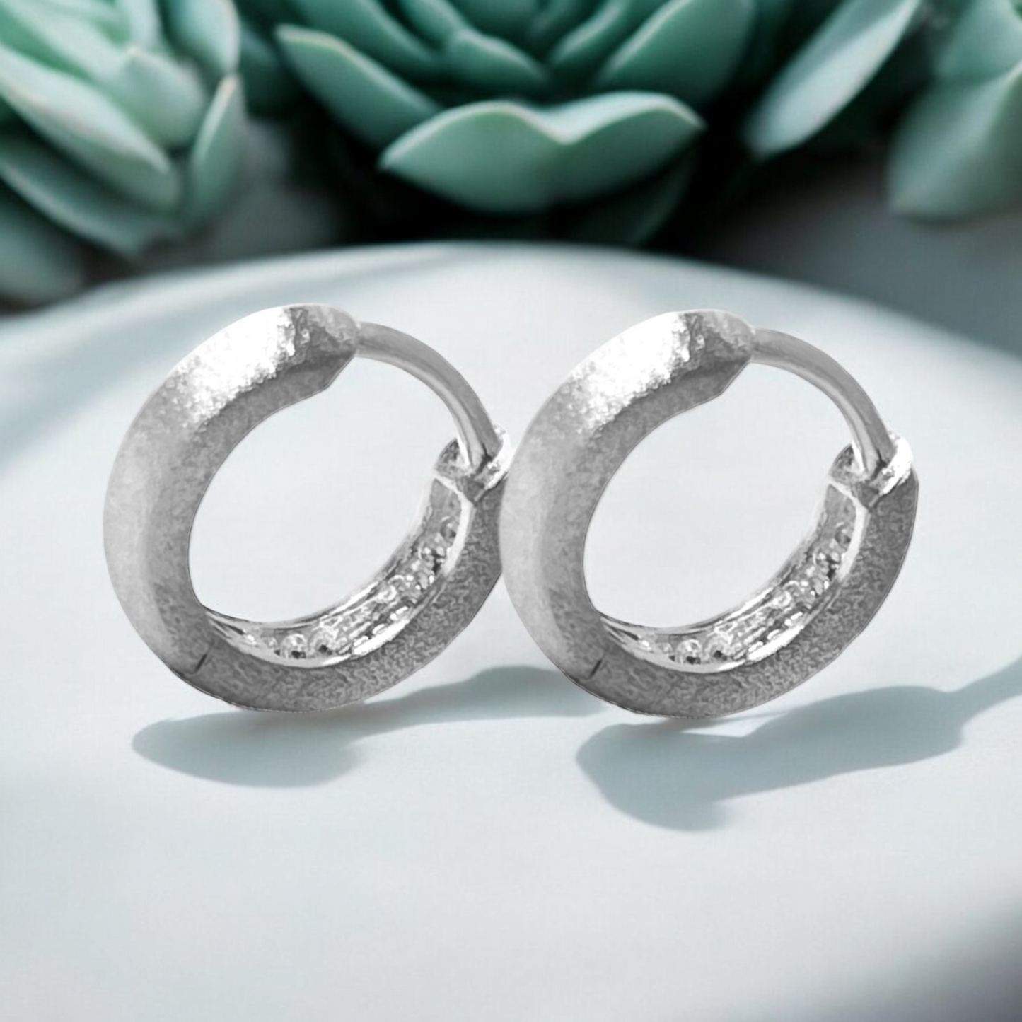 Matte Classic Huggie Hoop Earrings in 925 Sterling Silver – 14x14 mm