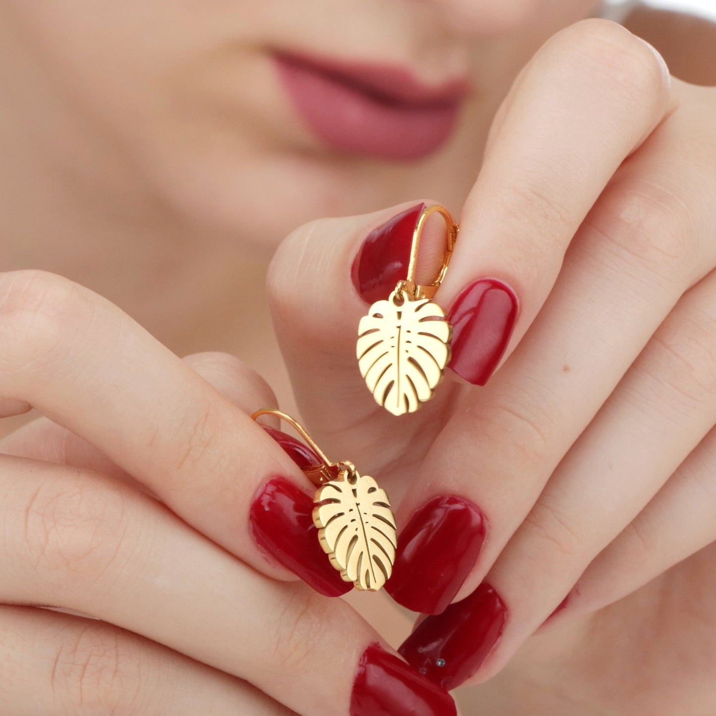 Gold plated monstera leaves earrings — 26