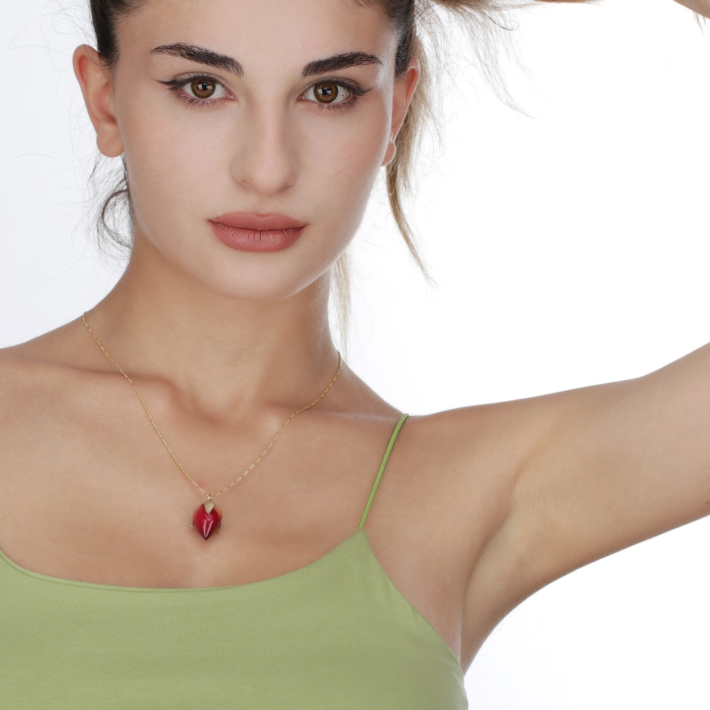Real Red Rosenknoss — 925 Sterling Silver Gold Plated Chain