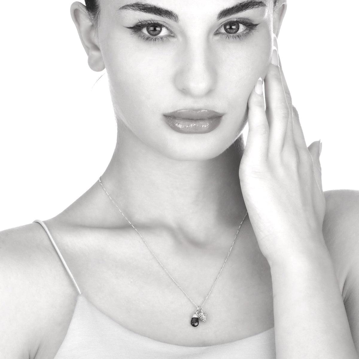 Unique Elegance: 925 Sterling Silver Necklace with Moldavite Teardrop and Silver-Plated Pinecone – Limited Edition for Collectors! K925-102