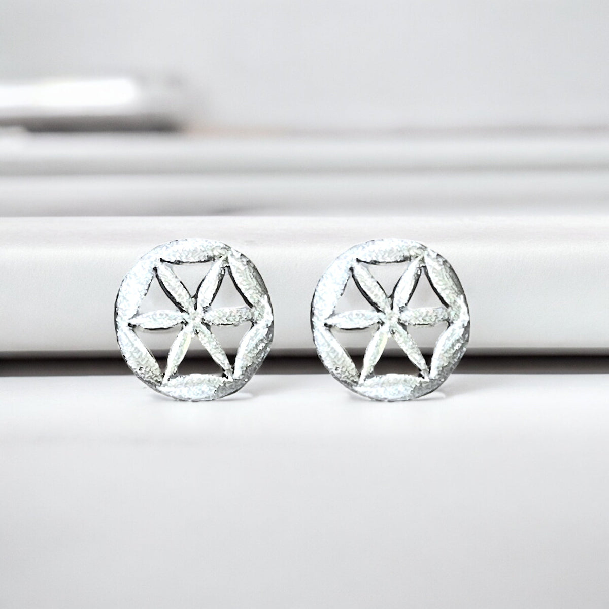 925 Sterling Silver Delicate Flower of Life Stud Earrings – 10mm Diameter, Hypoallergenic, Perfect for Allergy Sufferers - OHR925-165