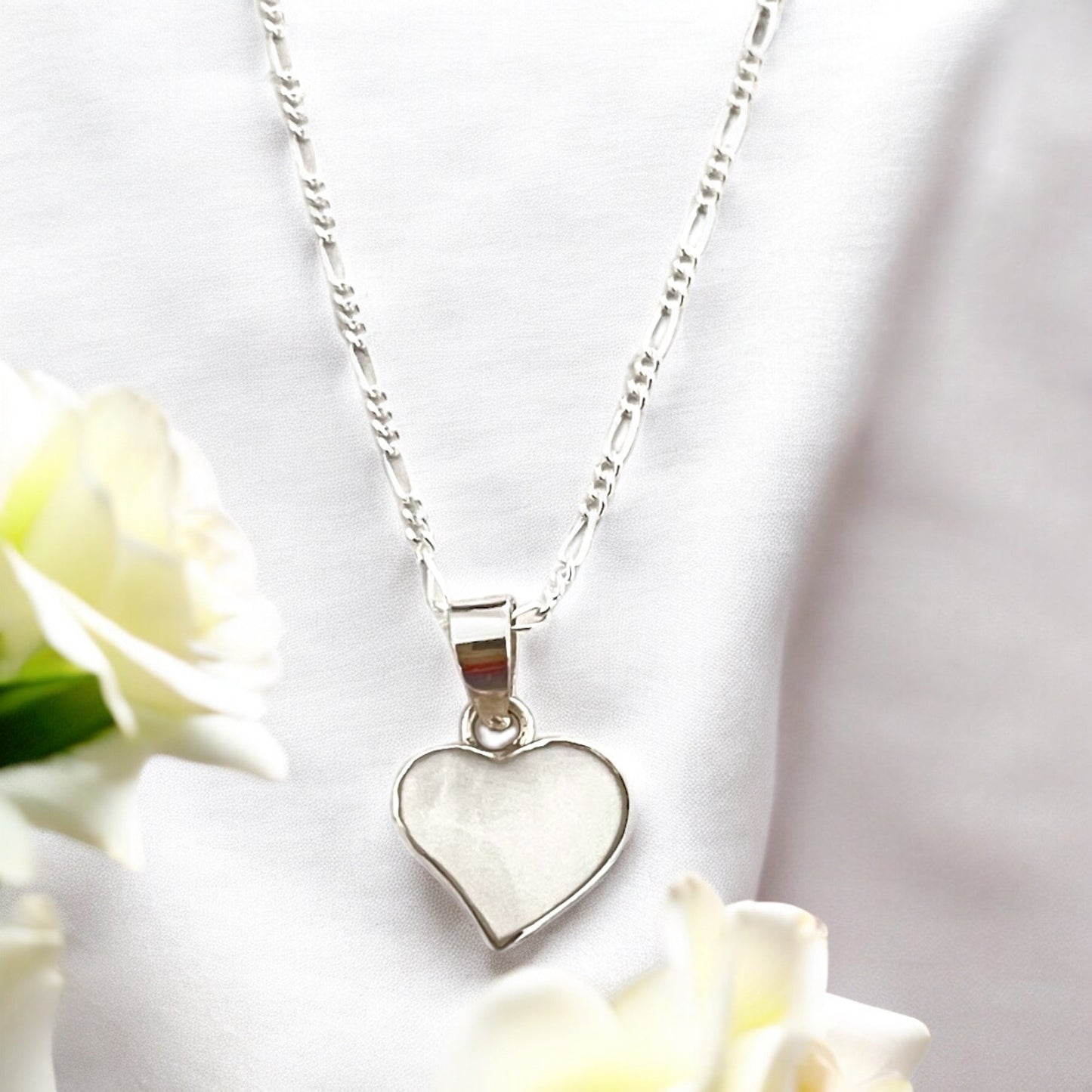 925 Sterling Silver Necklace with Mother-of-Pearl Heart Pendant…