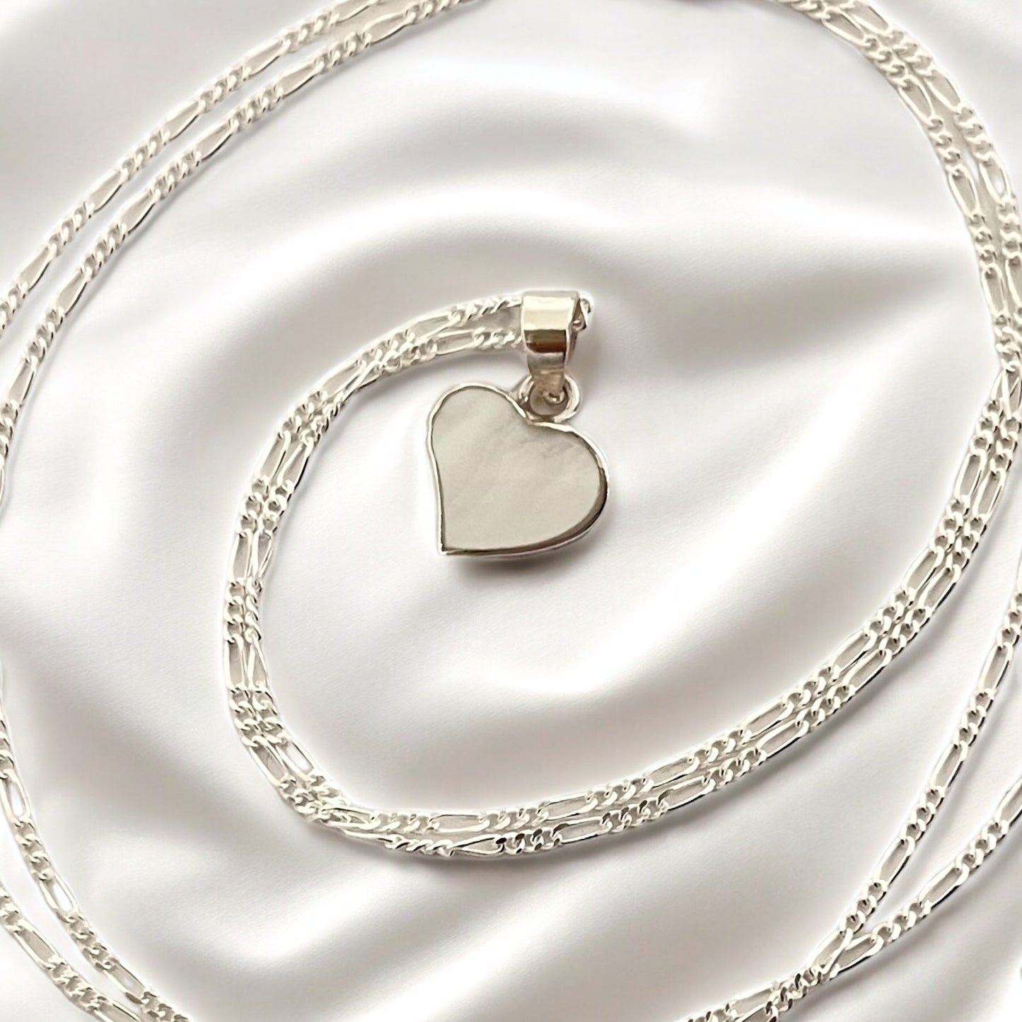 925 Sterling Silver Necklace with Mother-of-Pearl Heart Pendant…