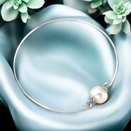 Sweet water pearl bangle - silvered natural pearl wire maritim…