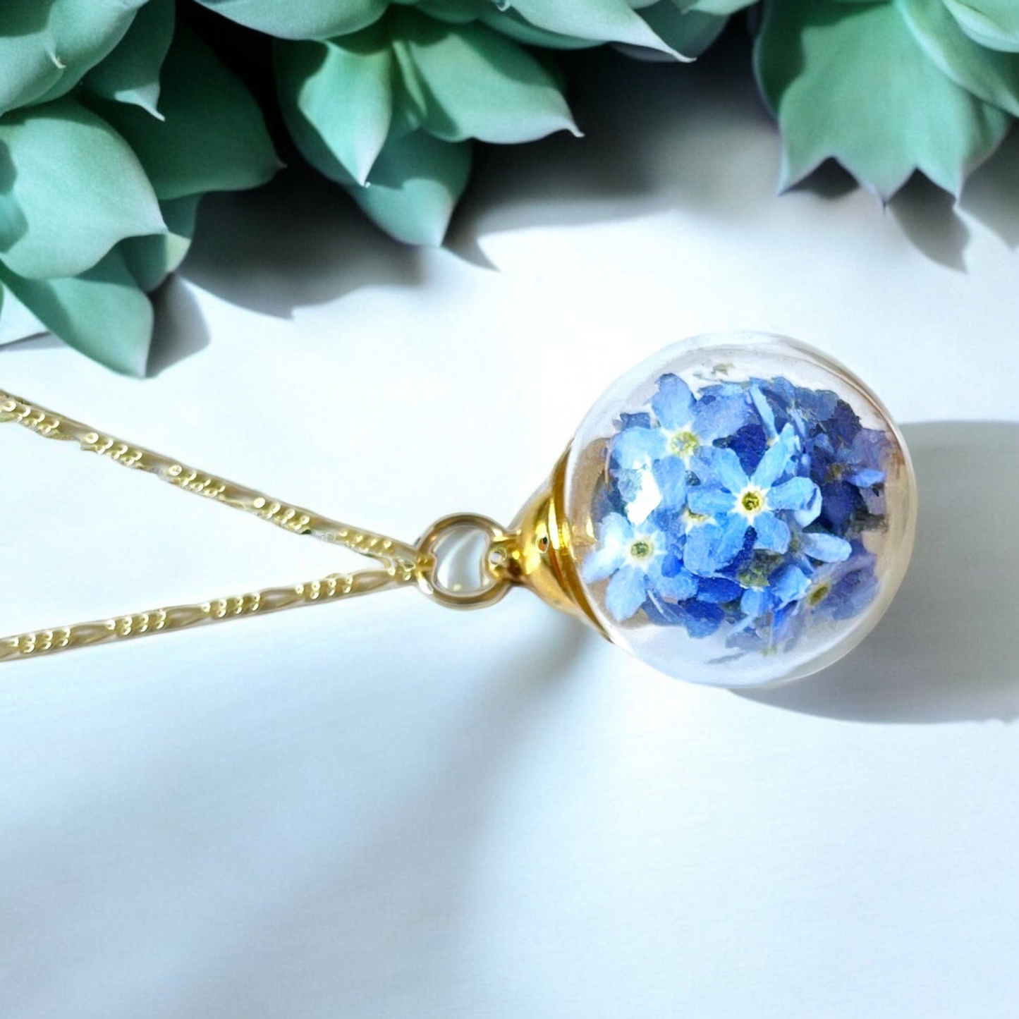 Elegant Forget-Me-Not Orb Necklace Chain Made of Gold-Plated 925…