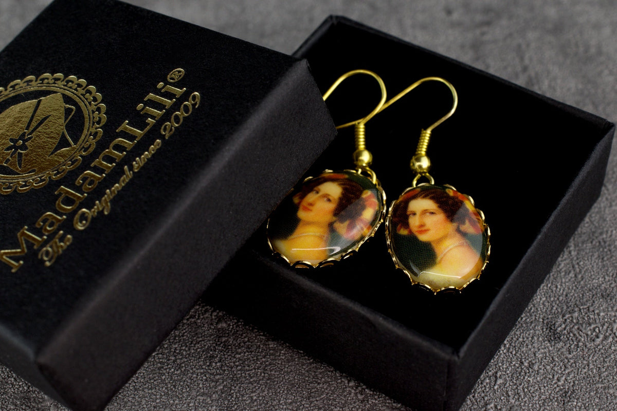 Baroque Lady Earrings in Vintage Style - VINOHR-101