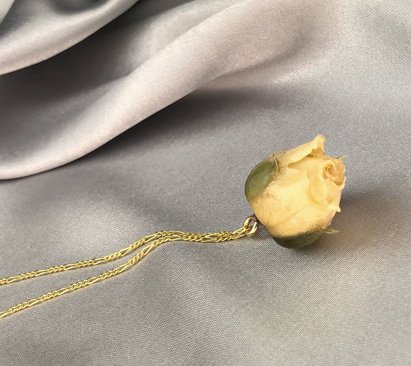 real rose — 925 sterling gilded chain